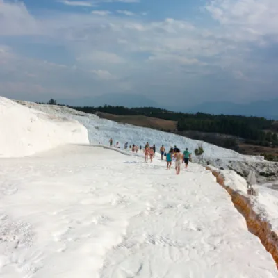 İstanbul'dan Uçakla Günlük Pamukkale Turu(1 Kişilik Fiyat)